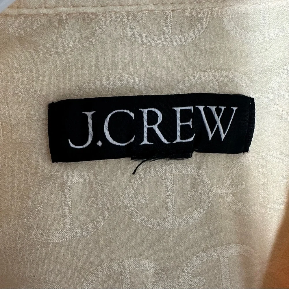 J. Crew Cream Casual Button Down Shirt Classic Design size S/M